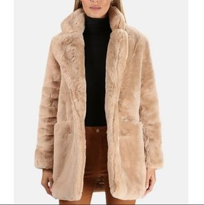 Nwot Apparis faux fur Sophie sand coat women's XL